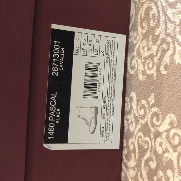 Dr. Martens 1460 MIE Horween leather boots UK4/US6 - Picture 3 of 13